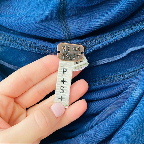 Free People Cosmo Tie Dye Cowl Neck Long Sleeve Top Blue Sz Small - Picture 4 of 9